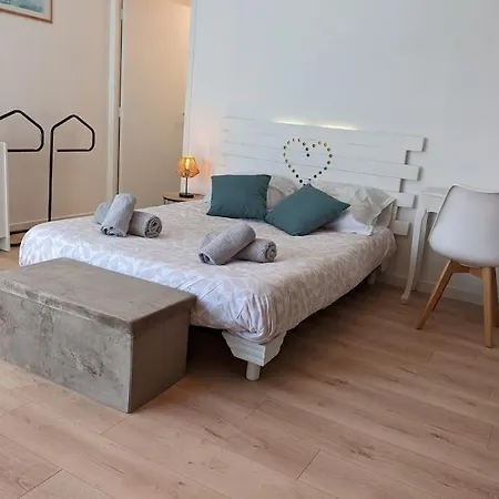 Beau A Deux Pas De La Gare - Kerlaouen Apartment *